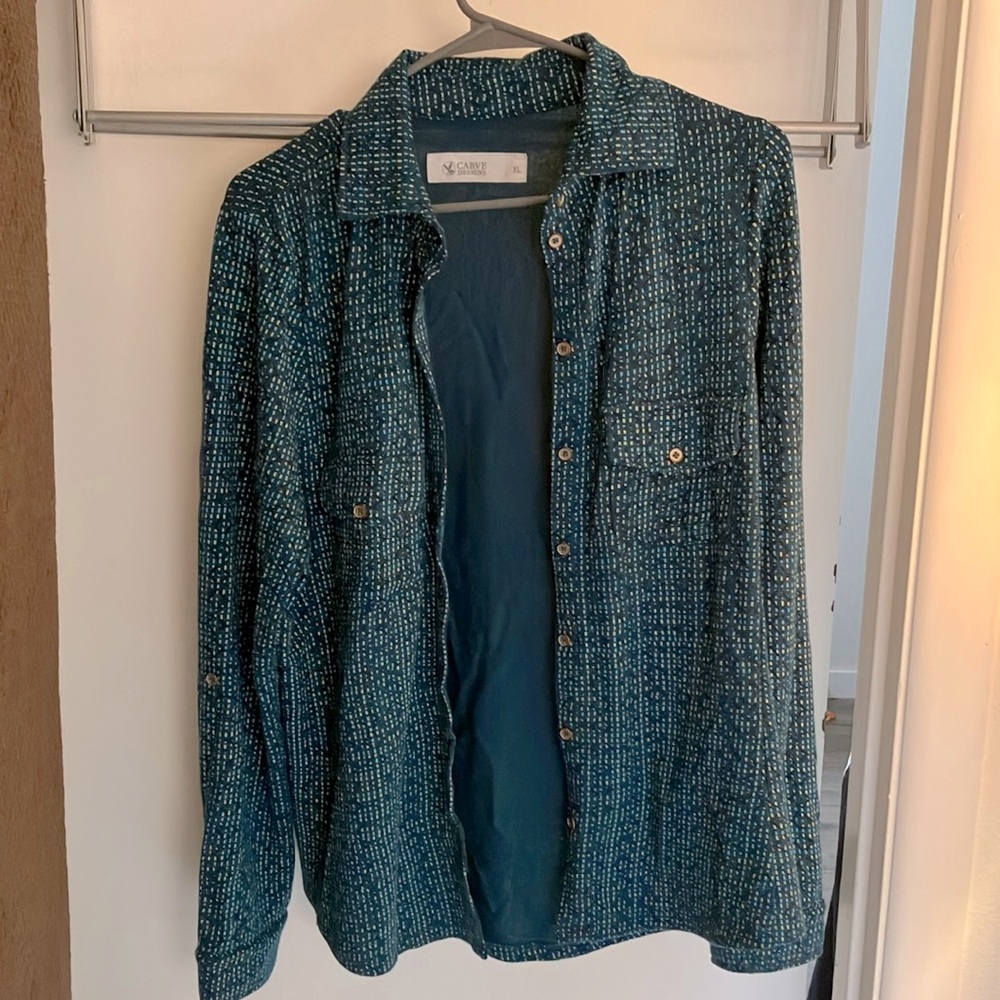 Carve designs blouse size XL